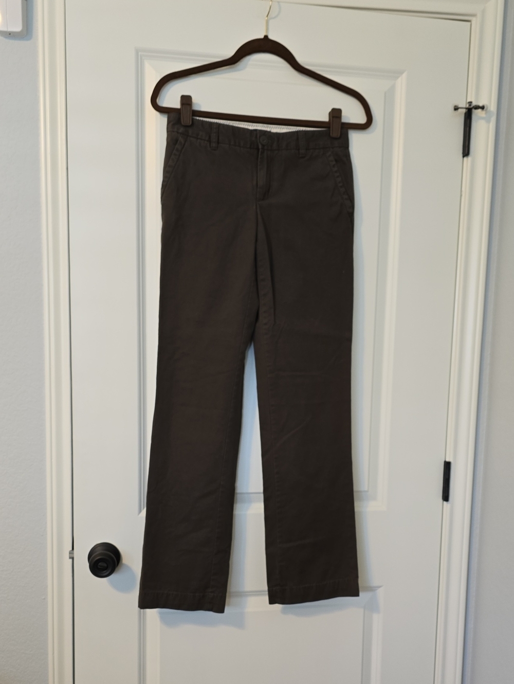 GAP Women's Dark Brown Chinos Size 00R